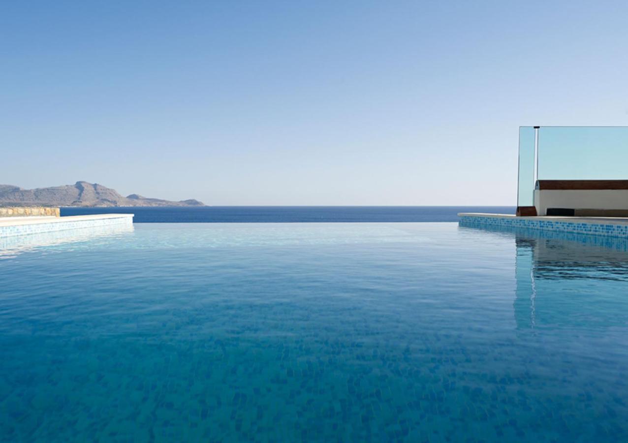 Luxury Villa Verna リンドス エクステリア 写真